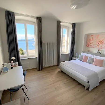 Five Flowers 4* 트리에스테