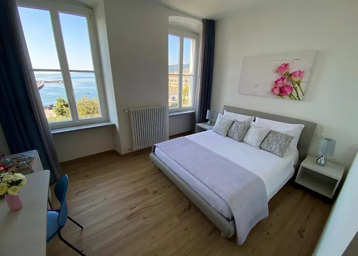 Five Flowers Gasthuis